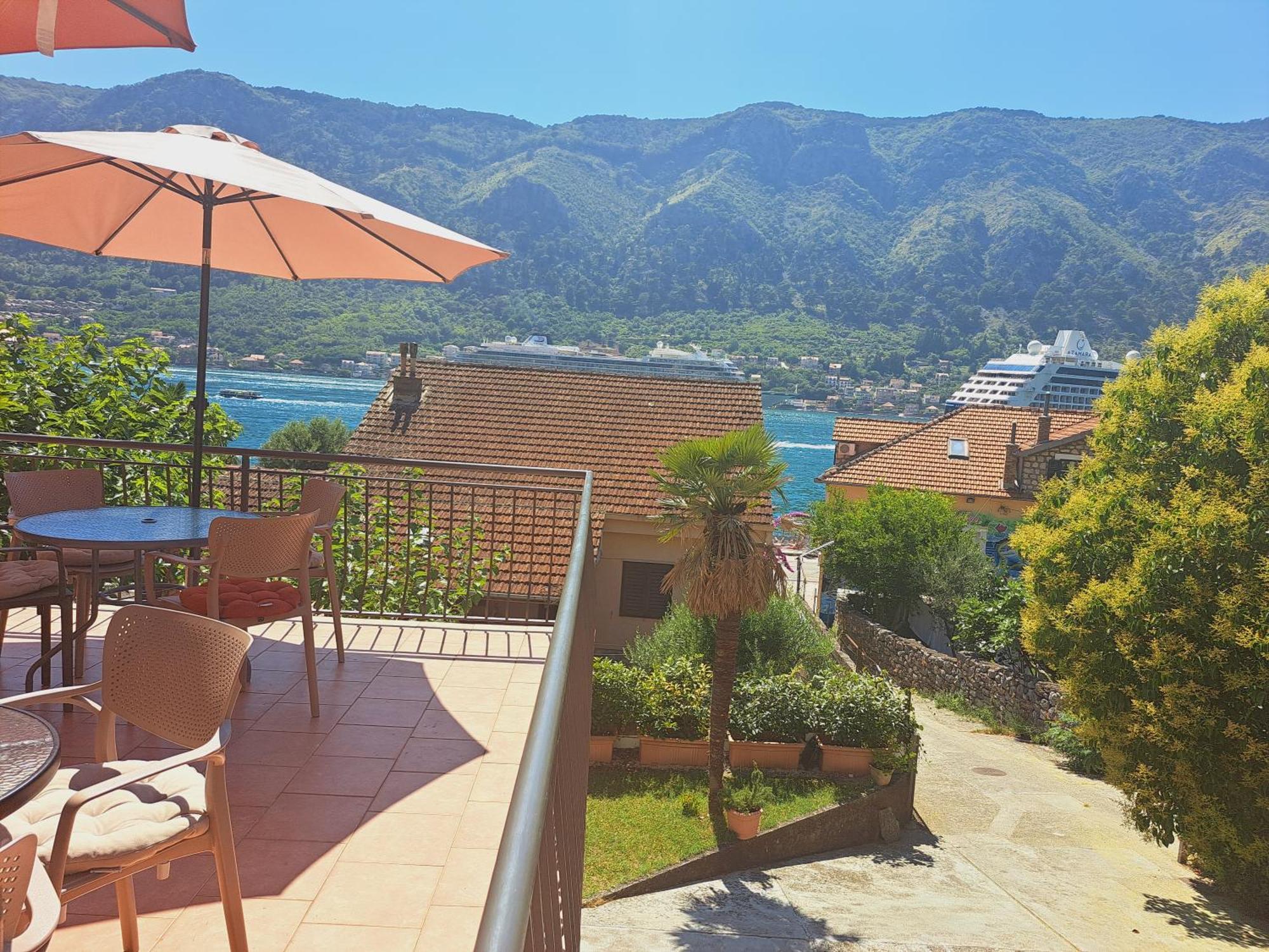 Apartmani F&M Kotor Exterior photo