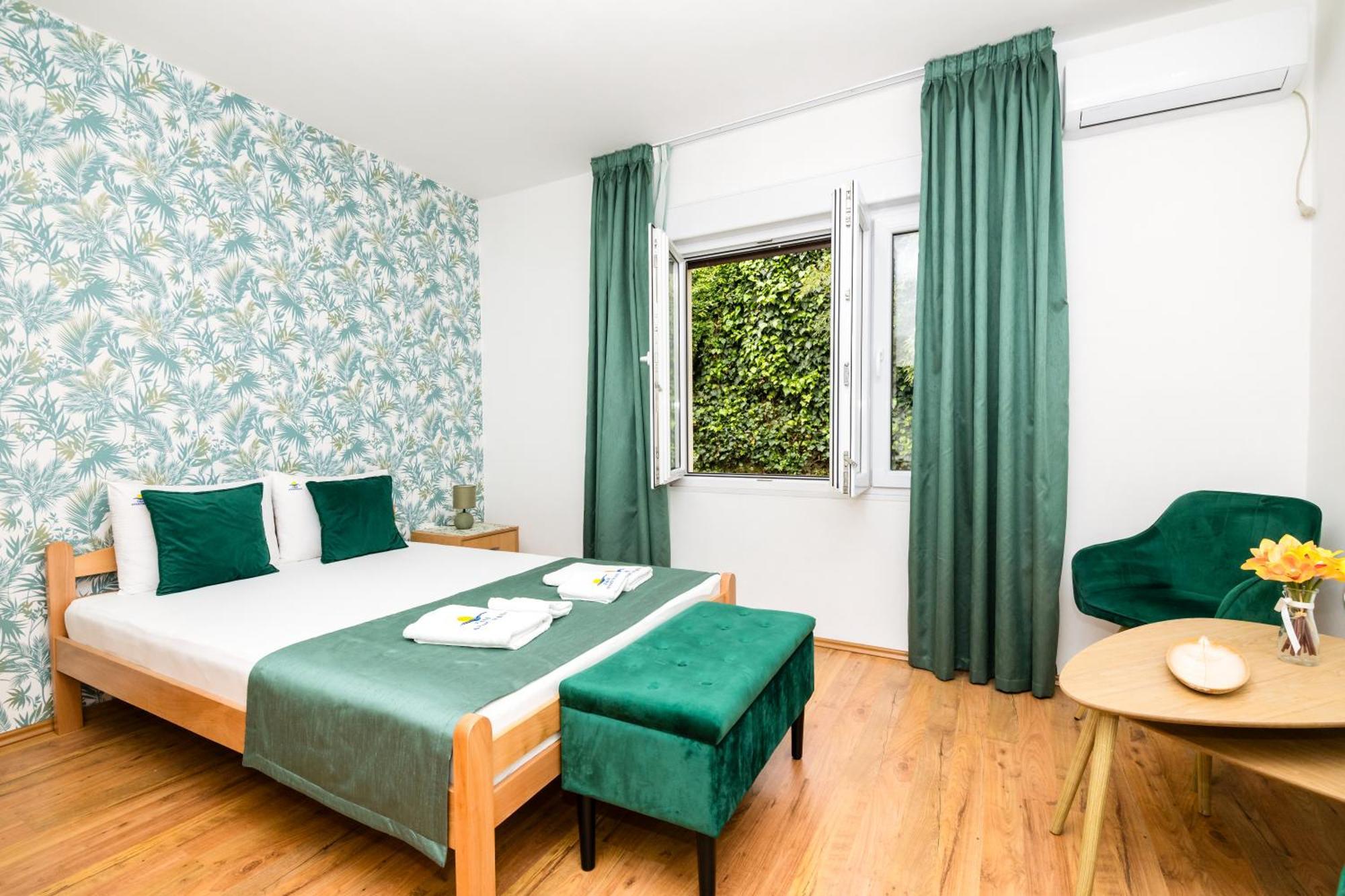 Apartmani F&M Kotor Exterior photo